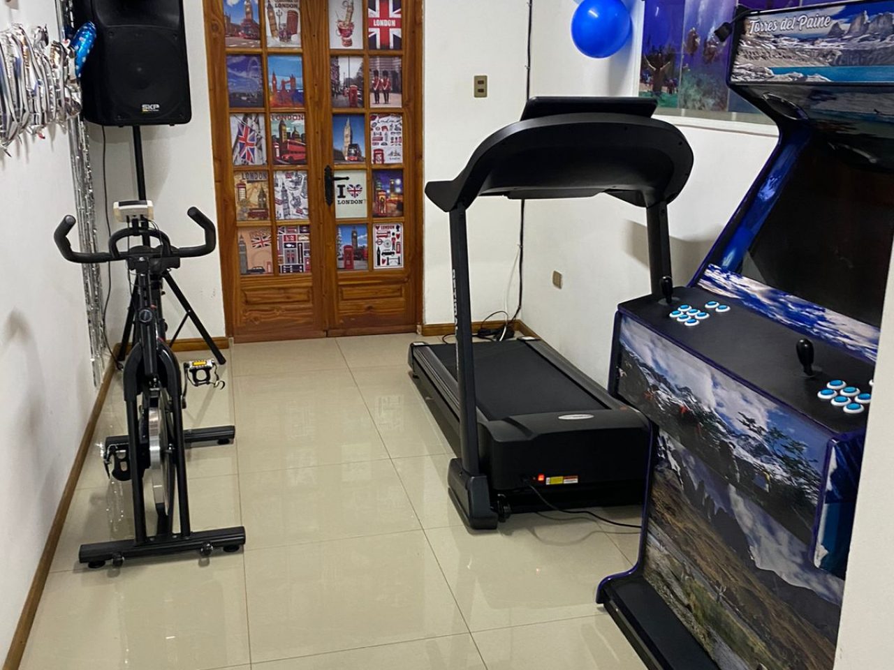 sala de spinning, trotadora
